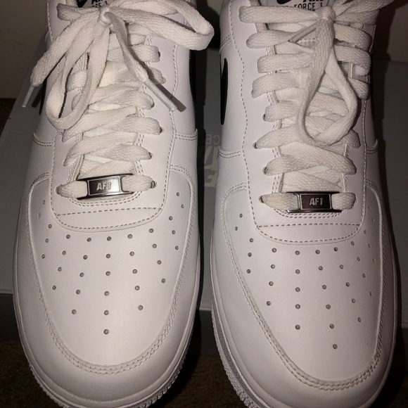 Airforce 1s size 11s! - Picture 2 of 6